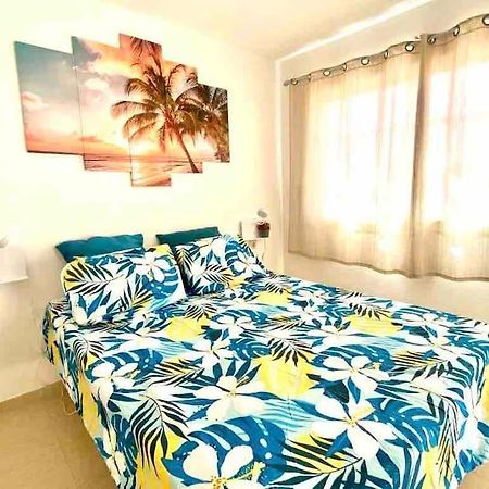 Confortable Y Centrico Los Cristianos  Εξωτερικό φωτογραφία